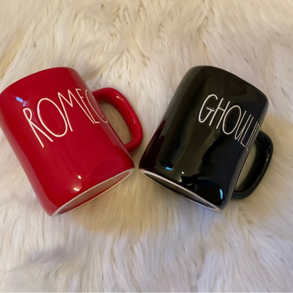 Rae Dunn Romeo & Ghoulet Mug Set - New - Picture 2 of 9
